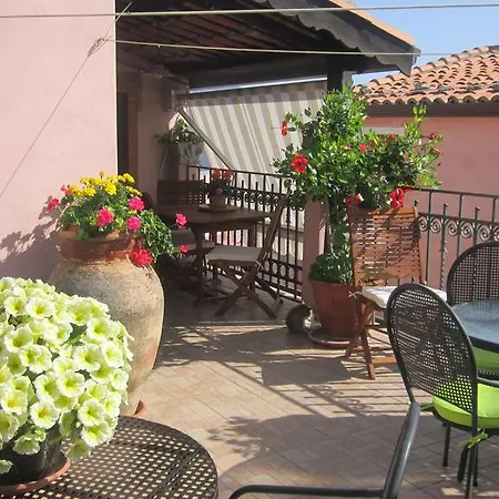 Bed & Breakfast La Bouganville Forza d'Agro